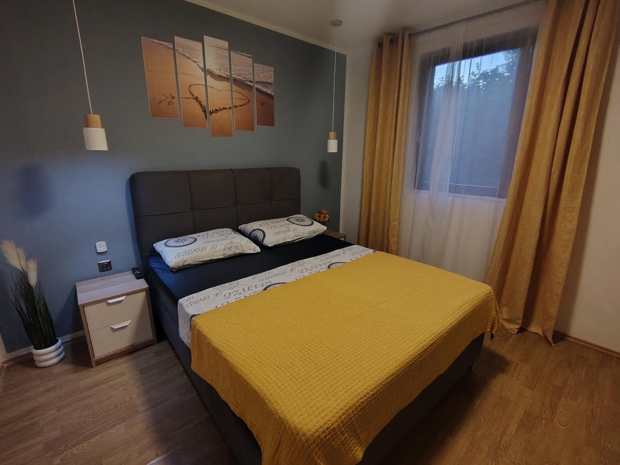 Apartman Hric -50M Od Plaze- Mali Lošinj Exterior foto